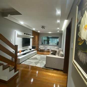 Sobrado em São Bernardo do Campo, bairro Jardim do Mar