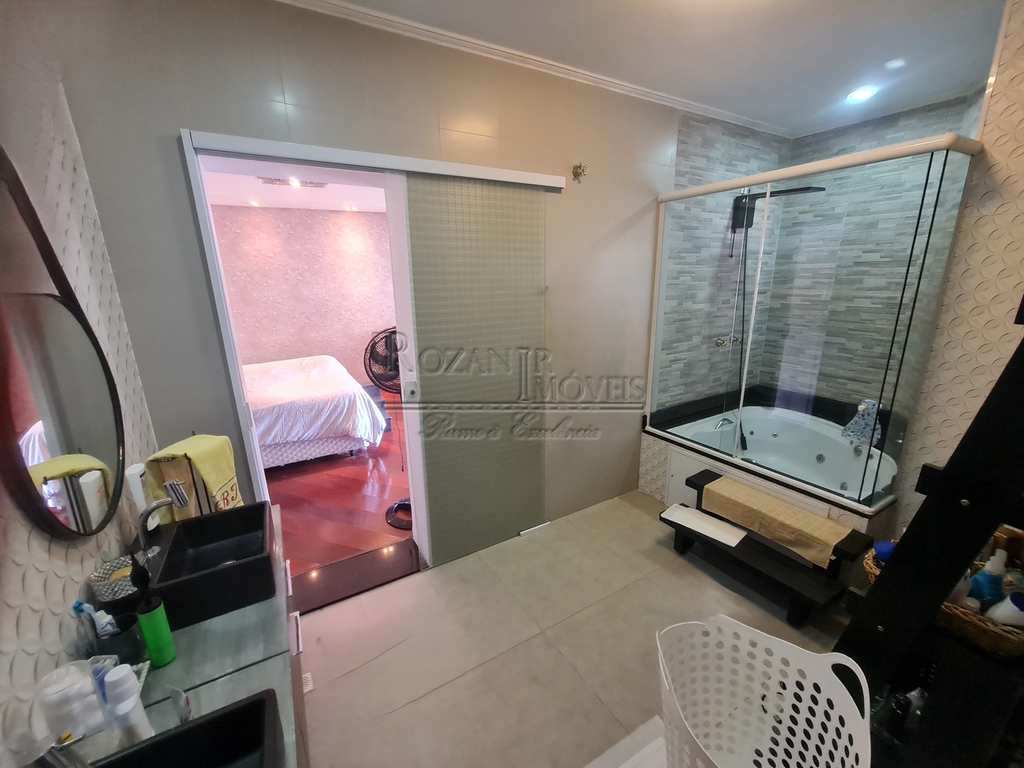 Sobrado em São Bernardo do Campo, no bairro Jardim Chácara Inglesa