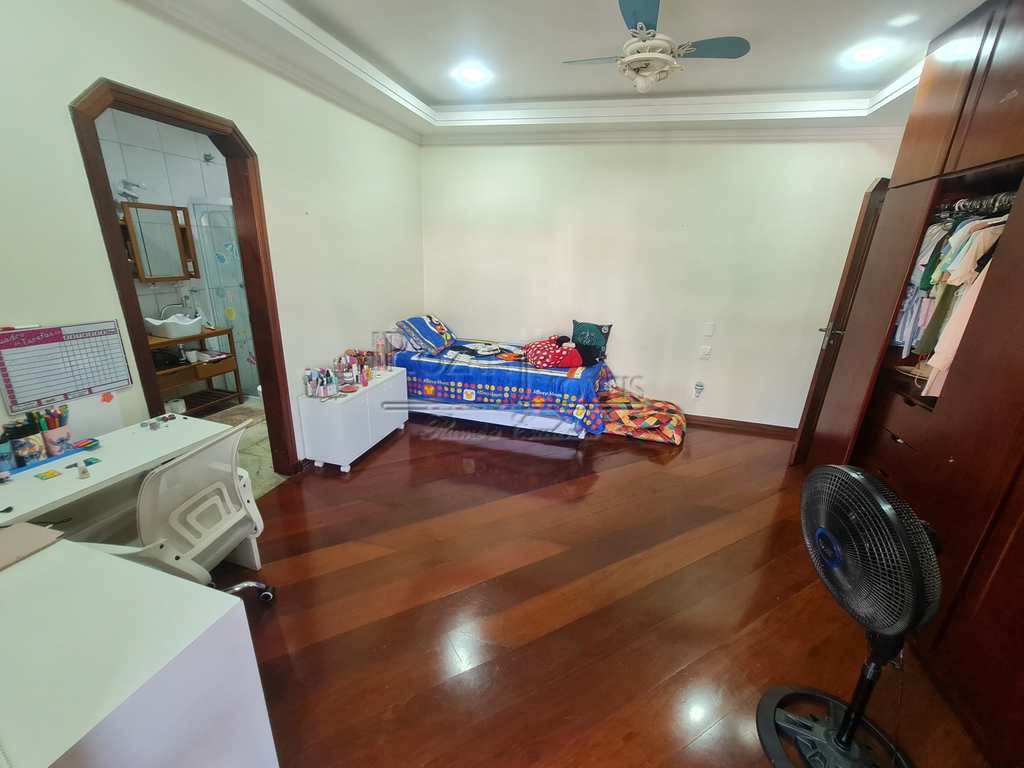 Sobrado em São Bernardo do Campo, no bairro Jardim Chácara Inglesa