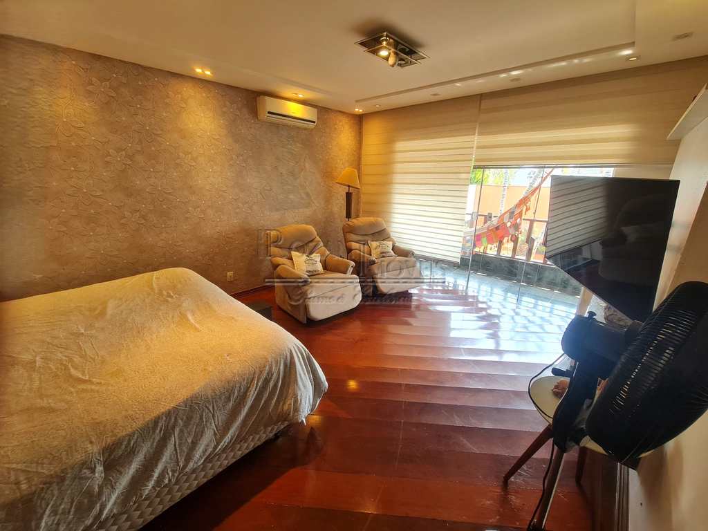 Sobrado em São Bernardo do Campo, no bairro Jardim Chácara Inglesa
