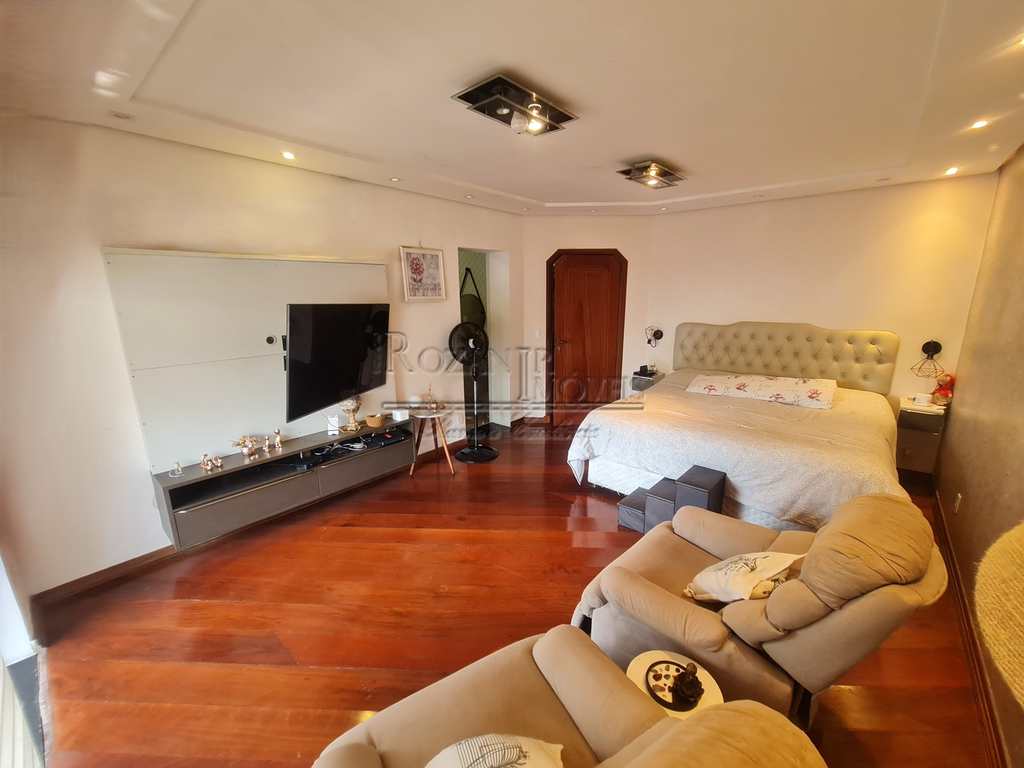 Sobrado em São Bernardo do Campo, no bairro Jardim Chácara Inglesa