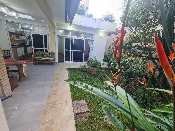 Casa em São Bernardo do Campo, no bairro Nova Petrópolis