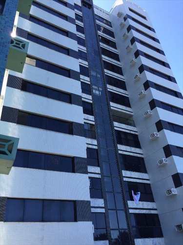 Apartamento, código 130 em Aracaju, bairro Jardins