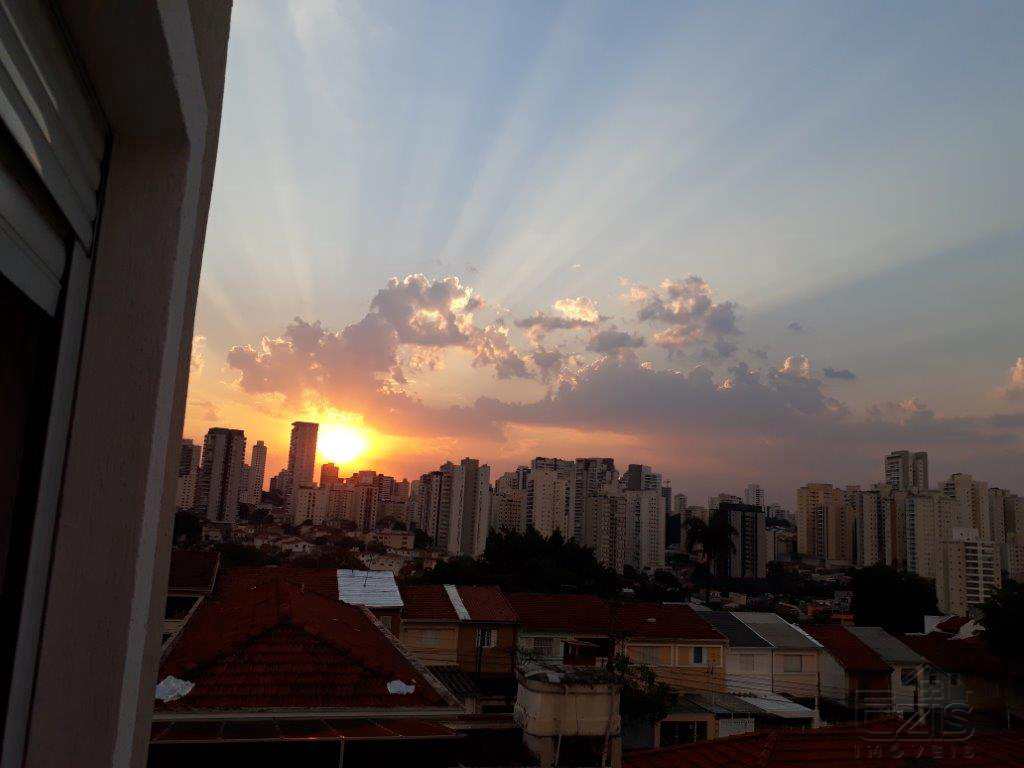 Sobrado em São Paulo, no bairro Bosque da Saúde
