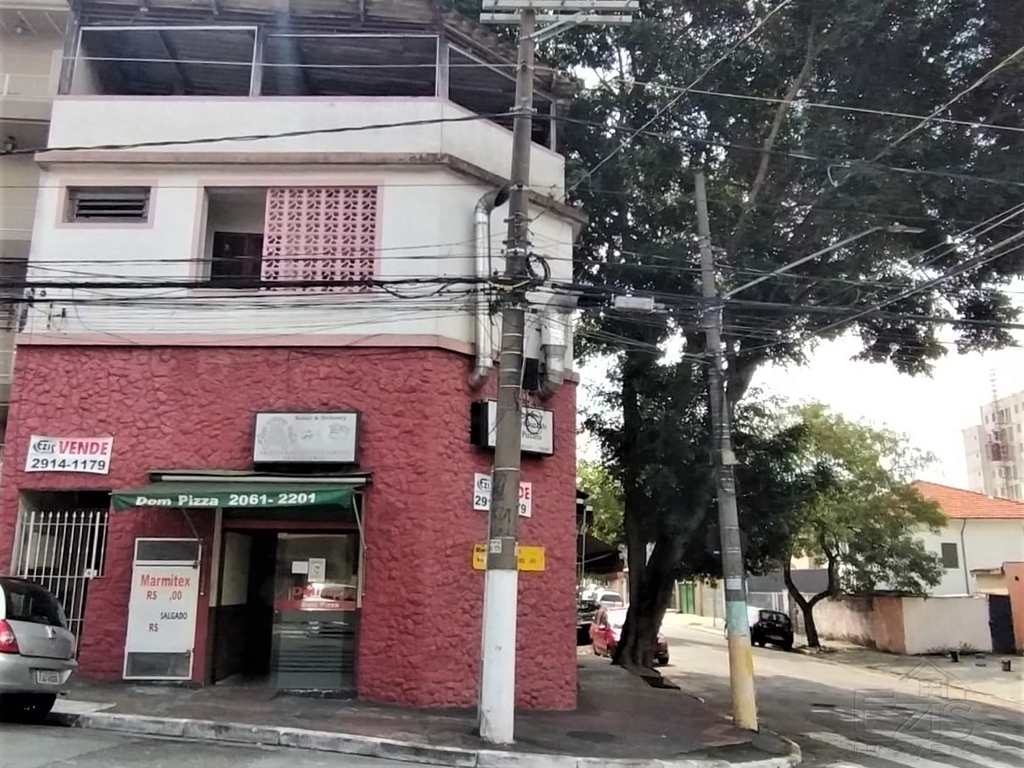 Sobrado em São Paulo, no bairro Vila Monumento