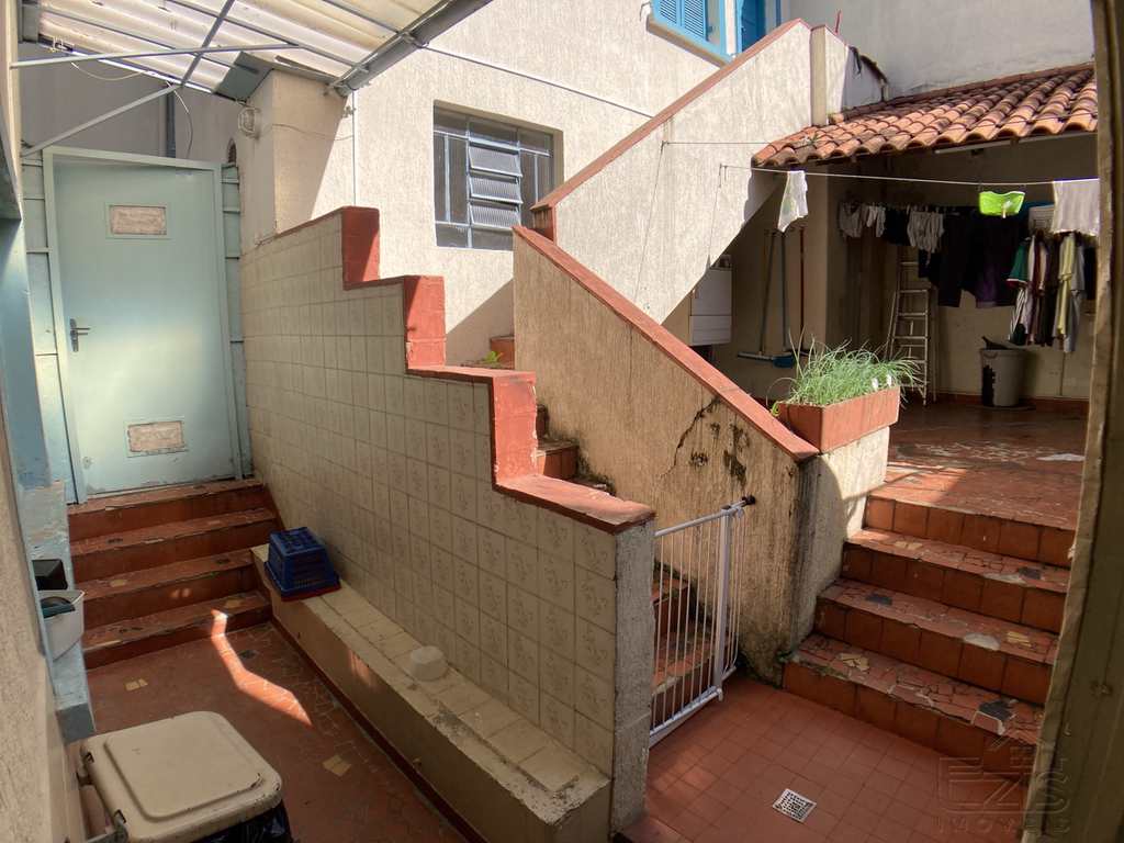 Sobrado em São Paulo, no bairro Vila Monumento