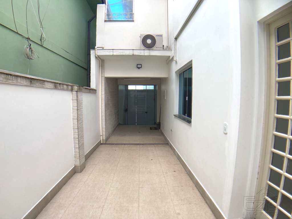 Sobrado Comercial em São Paulo, no bairro Vila Monumento