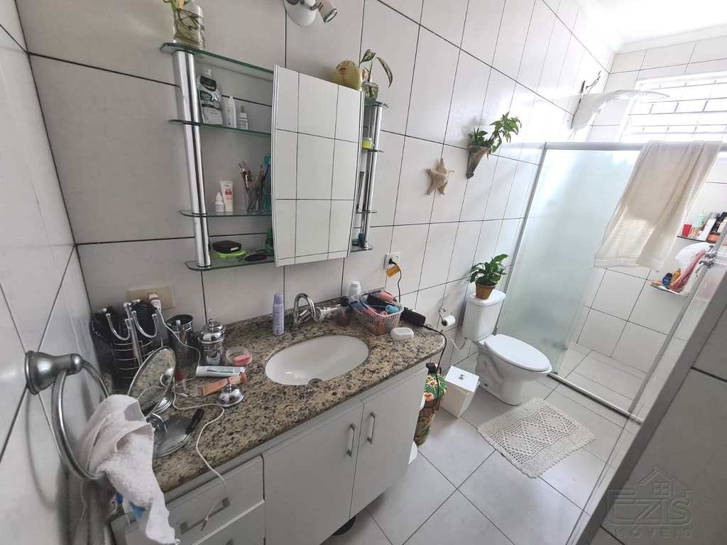 Sobrado em São Paulo, no bairro Vila Monumento