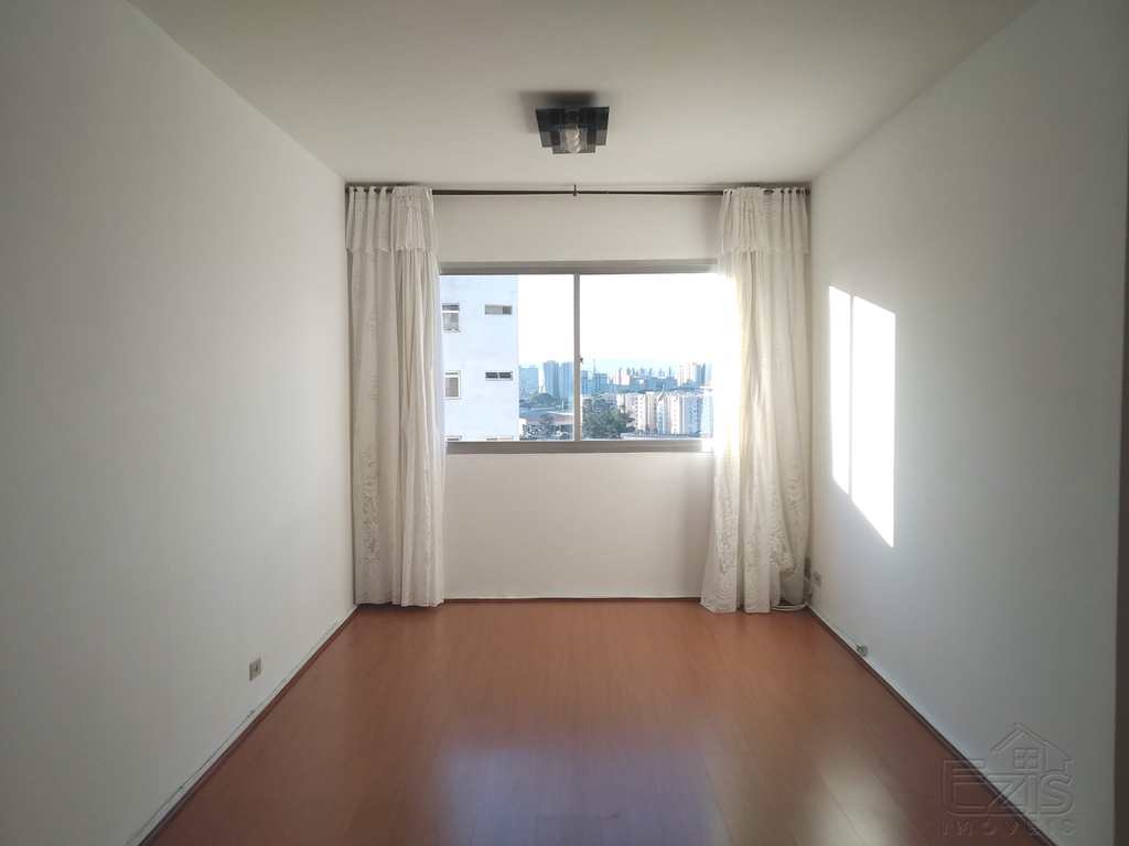 Apartamento em São Paulo, no bairro Vila Monumento