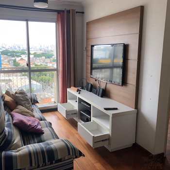 Apartamento em São Paulo, bairro Cambuci