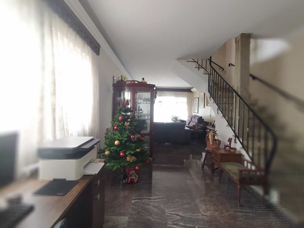 Sobrado em São Paulo, no bairro Vila Monumento