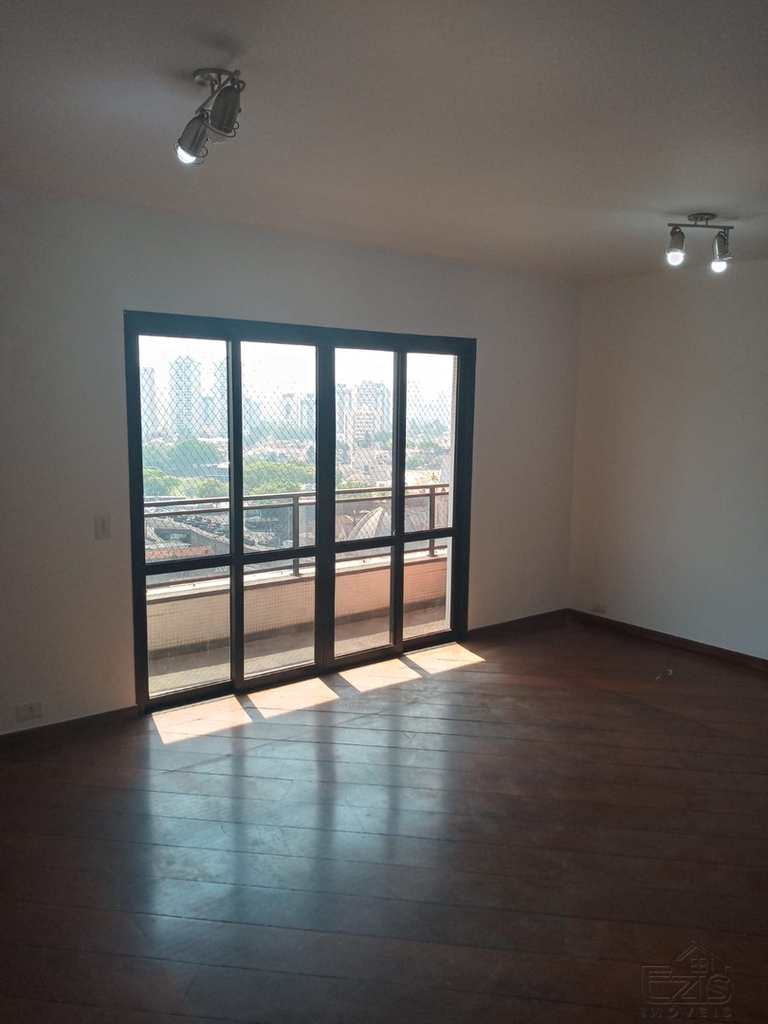 Apartamento em São Paulo, no bairro Vila Monumento