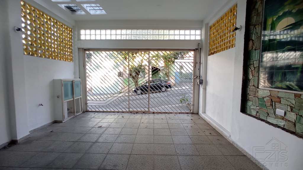 Sobrado em São Paulo, no bairro Vila Monumento
