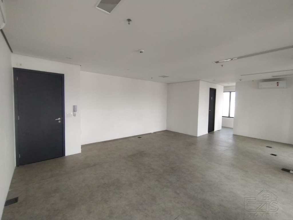 Conjunto Comercial em São Paulo, no bairro Aclimação