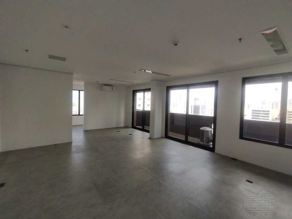Conjunto Comercial em São Paulo, no bairro Aclimação