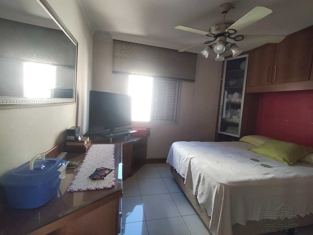 Apartamento em São Paulo, no bairro Vila Monumento