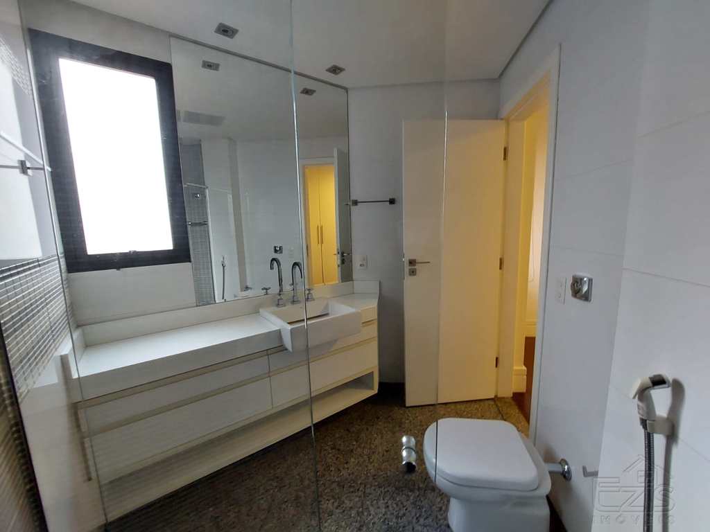 Apartamento em São Paulo, no bairro Vila Monumento
