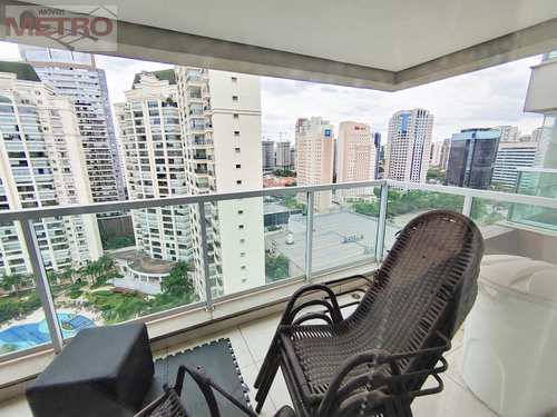 Apartamento, código 12300 em São Paulo, bairro Brooklin