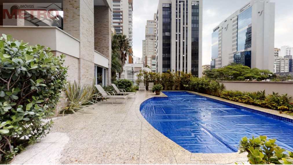Apartamento em São Paulo, no bairro Itaim Bibi