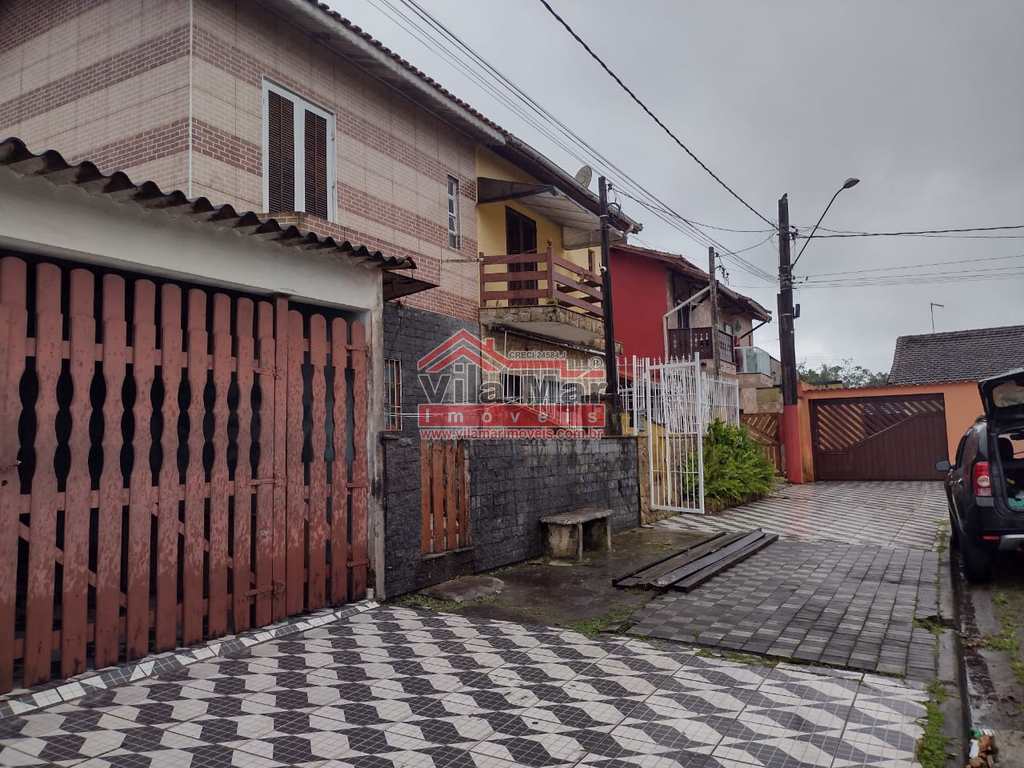 Sobrado de Condomínio em Mongaguá, no bairro Balneário Santa Eugênia