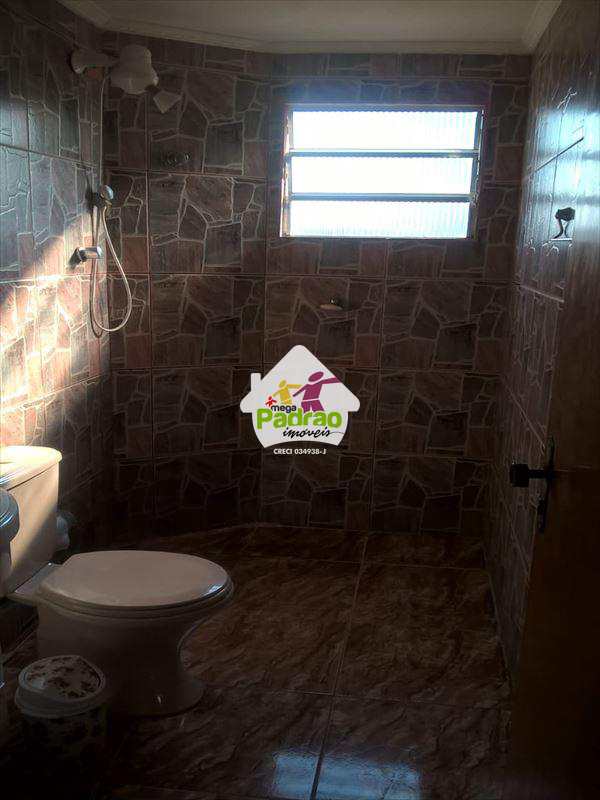 Casa em Guarulhos, no bairro Vila Leonor