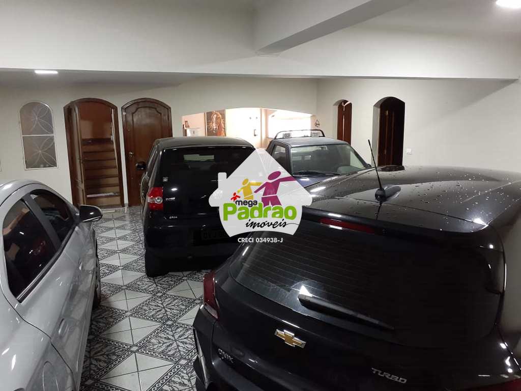 Casa em Guarulhos, no bairro Vila Galvão