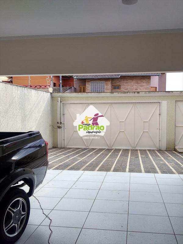 Sobrado em Guarulhos, no bairro Parque Renato Maia