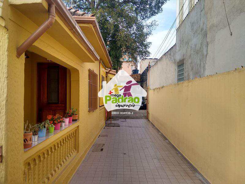 Casa em Guarulhos, no bairro Vila Milton