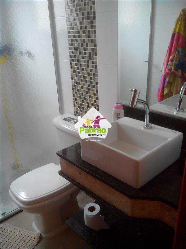 Sobrado em Guarulhos, no bairro Jardim Bom Clima