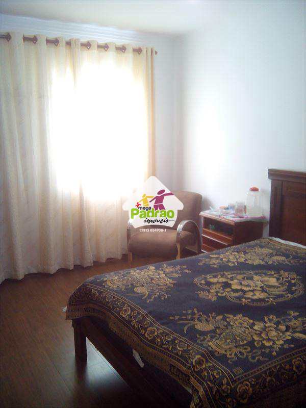Sobrado em Guarulhos, no bairro Jardim Bom Clima