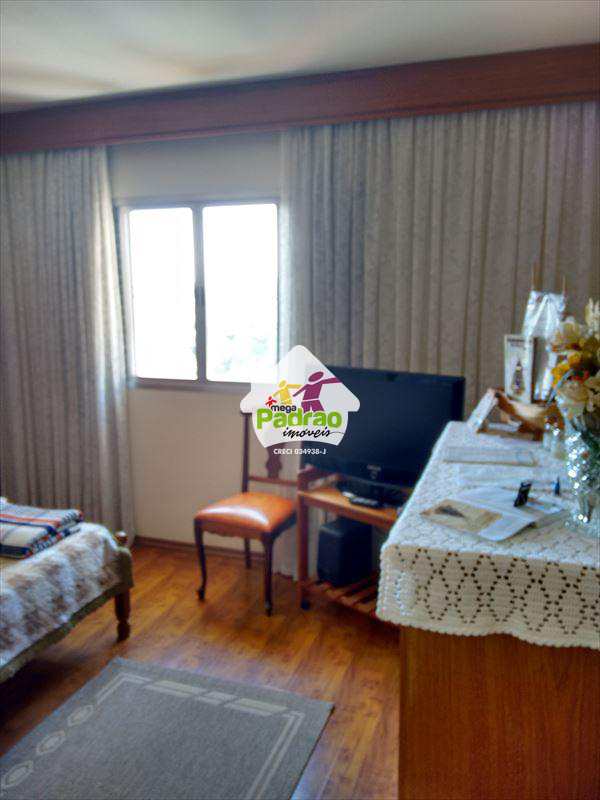 Casa em Guarulhos, no bairro Jardim Santa Mena