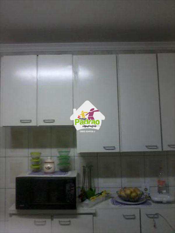 Casa em Guarulhos, no bairro Vila Galvão