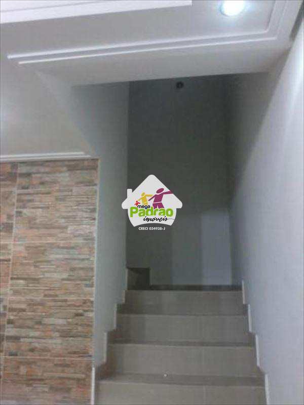 Casa em Guarulhos, no bairro Vila Galvão