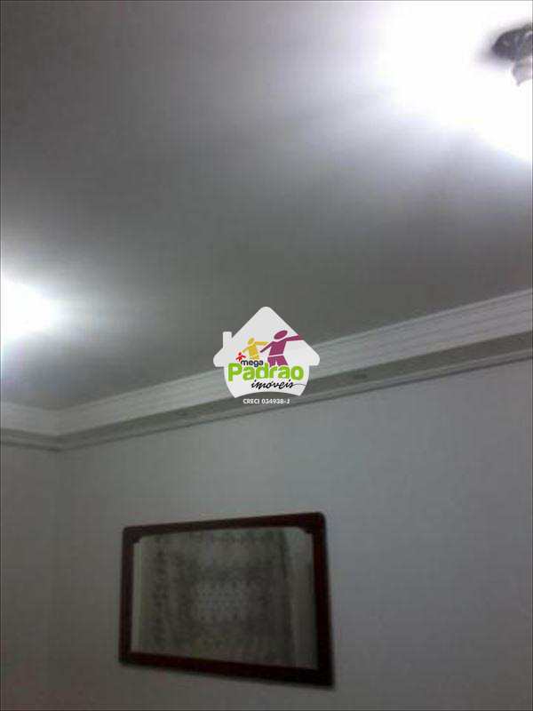 Casa em Guarulhos, no bairro Vila Galvão