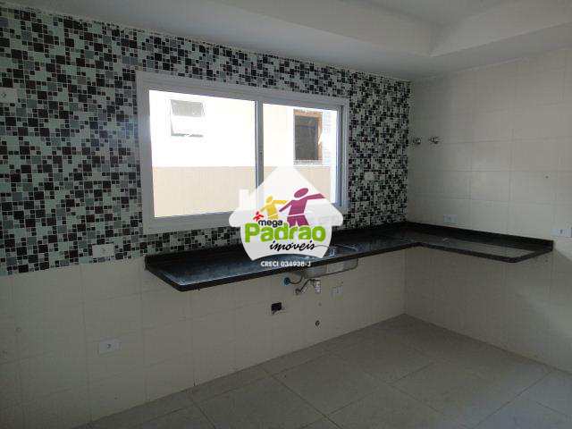 Sobrado em Guarulhos, no bairro Parque Renato Maia
