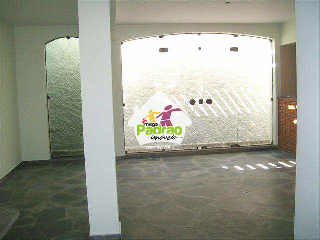 Casa em Guarulhos, no bairro Vila Galvão