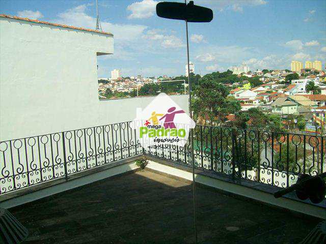 Casa em Guarulhos, no bairro Vila Galvão
