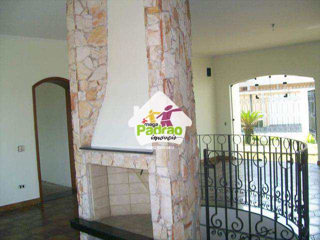 Casa em Guarulhos, no bairro Vila Galvão
