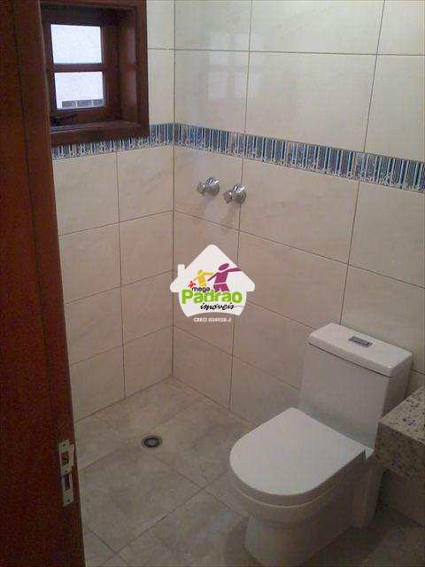 Sobrado em Guarulhos, no bairro Vila Ristori