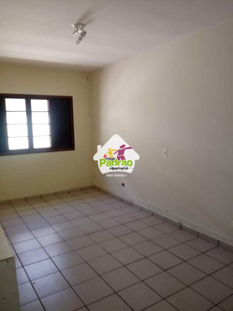 Casa Comercial em Guarulhos, no bairro Jardim Santa Mena