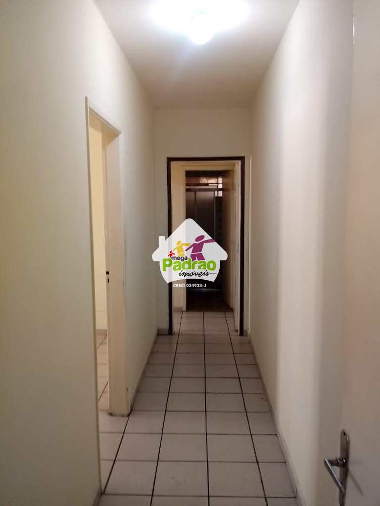 Casa Comercial em Guarulhos, no bairro Jardim Santa Mena