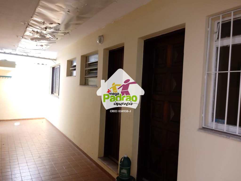 Casa Comercial em Guarulhos, no bairro Jardim Santa Mena