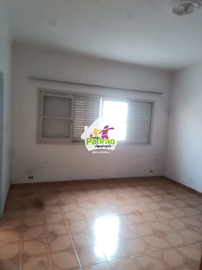 Casa em Guarulhos, no bairro Vila Rosália