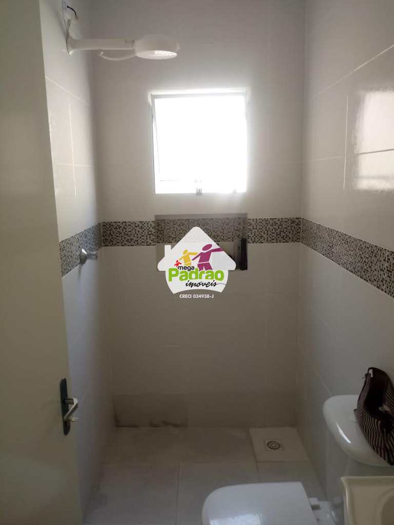 Casa em Guarulhos, no bairro Vila Galvão