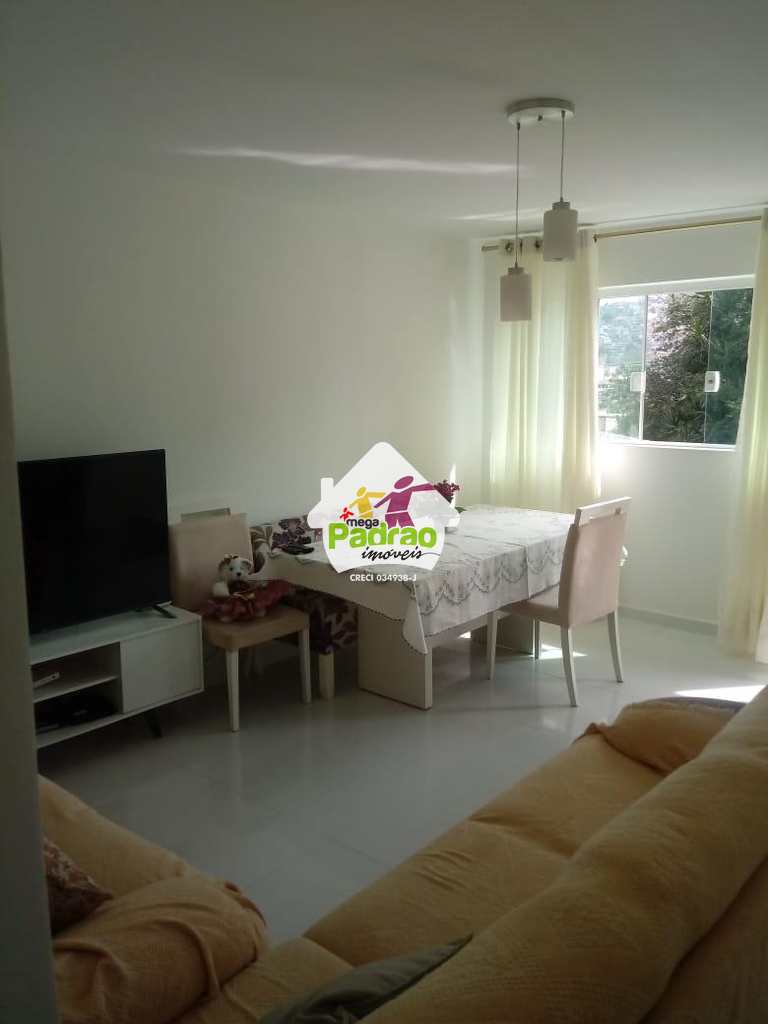 Casa em Guarulhos, no bairro Vila Galvão