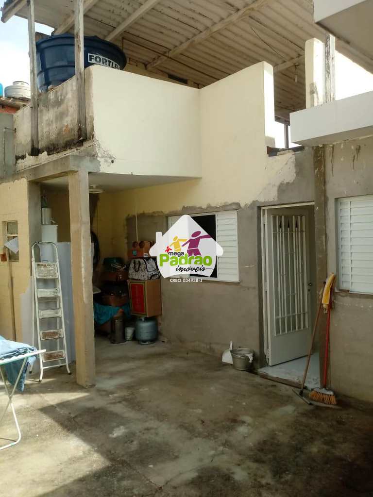 Casa em Guarulhos, no bairro Vila Galvão