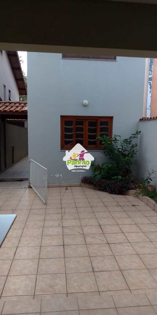 Sobrado em Guarulhos, no bairro Parque Renato Maia