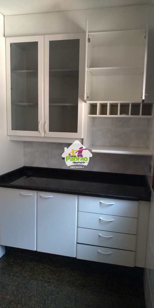 Sobrado em Guarulhos, no bairro Parque Renato Maia