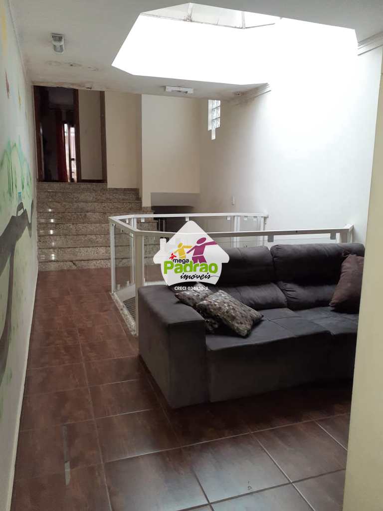 Sobrado em Guarulhos, no bairro Vila Milton