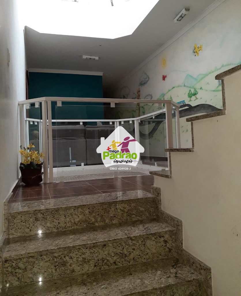 Sobrado em Guarulhos, no bairro Vila Milton